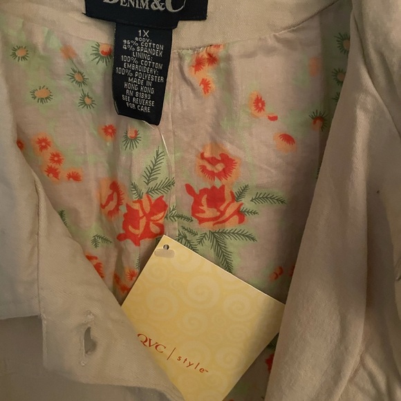 Denim and Co Ladies Tan denim jean jacket. - Picture 2 of 3